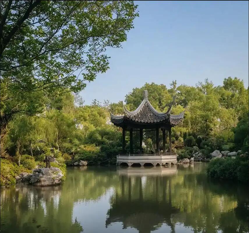 益阳赫山梦松土建有限公司